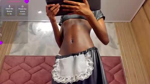 Snapshot of victoria_noir_18 chatting on March 8, 2026, 2:43 pm Vicky online show from March 8, 2026, 2:43 pm