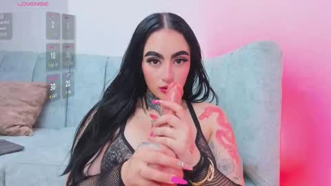 Snapshot of victoria_sky_ chatting on March 25, 2026, 8:15 pm online show from March 25, 2026, 8:15 pm