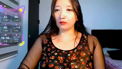 Snapshot of victoria_smile_ chatting on September 17, 2025, 10:17 am Victoria online show from September 17, 2025, 10:17 am