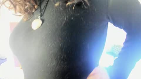 Snapshot of victoriaa_anderson_ chatting on March 18, 2026, 7:39 pm victoriaa_anderson_ online show from March 18, 2026, 7:39 pm