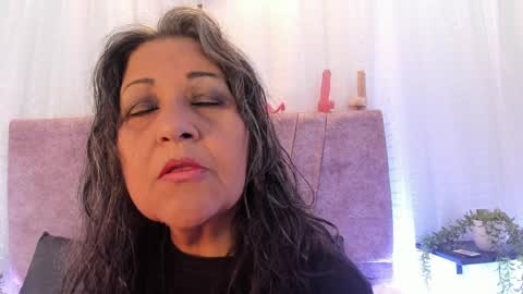 Snapshot of victoriaa_anderson_ chatting on April 1, 2026, 2:25 pm victoriaa_anderson_ online show from April 1, 2026, 2:25 pm