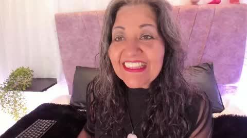 Snapshot of victoriaa_anderson_ chatting on April 15, 2026, 2:02 pm victoriaa_anderson_ online show from April 15, 2026, 2:02 pm