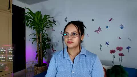 Snapshot of victoriablack_ chatting on April 25, 2026, 9:01 am Victoria online show from April 25, 2026, 9:01 am
