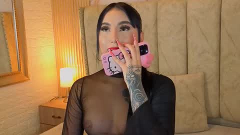 Snapshot of victoriagolden chatting on November 5, 2025, 9:48 pm VICTORIA online show from November 5, 2025, 9:48 pm