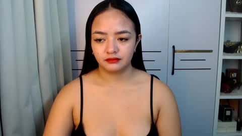 Snapshot of victoriaharper2 chatting on May 9, 2026, 4:34 pm Victoria Harper online show from May 9, 2026, 4:34 pm