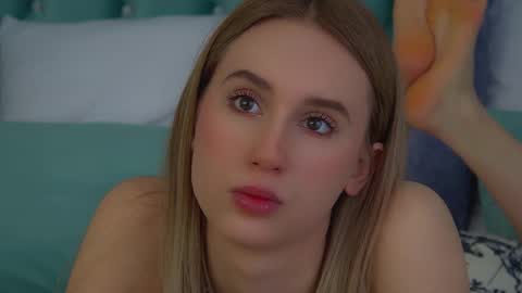 Victoria online show from November 30, 2025, 6:50 am