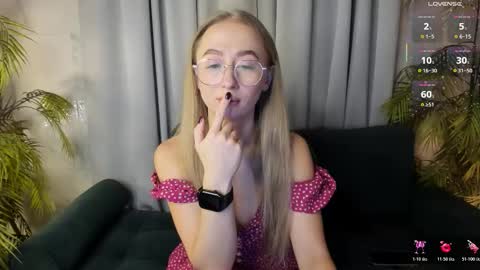 Victoria online show from November 27, 2025, 6:15 am