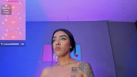 victoriameller online show from February 3, 2026, 2:53 am