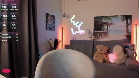 Snapshot of victorias_world chatting on April 30, 2026, 9:30 pm Viktoria online show from April 30, 2026, 9:30 pm