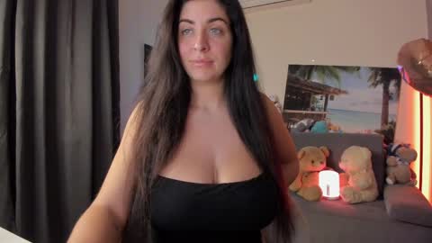Snapshot of victorias_world chatting on May 29, 2026, 6:28 pm Viktoria online show from May 29, 2026, 6:28 pm