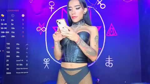 Snapshot of victoriavampire666 chatting on November 7, 2025, 6:08 pm Victoria Vampire online show from November 7, 2025, 6:08 pm