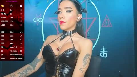 Snapshot of victoriavampire666 chatting on November 13, 2025, 6:18 pm Victoria Vampire online show from November 13, 2025, 6:18 pm