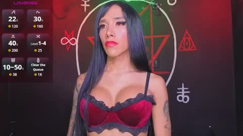 Snapshot of victoriavampire666 chatting on December 14, 2025, 9:41 pm Victoria Vampire online show from December 14, 2025, 9:41 pm