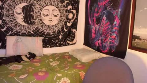 Victorino Jhonson online show from December 25, 2024, 4:22 am