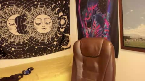 Victorino Jhonson online show from November 25, 2025, 2:11 am