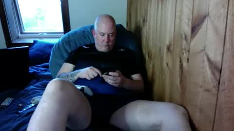 Snapshot of victorsin207 chatting on May 4, 2026, 11:23 pm Victor Sin online show from May 4, 2026, 11:23 pm