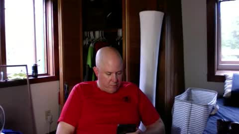 Snapshot of victorsin207 chatting on May 7, 2026, 10:04 pm Victor Sin online show from May 7, 2026, 10:04 pm