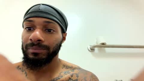 Snapshot of victoryd007 chatting on December 23, 2025, 5:27 am victoryd007 online show from December 23, 2025, 5:27 am