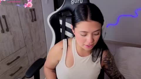 V  I C  T O R I A  online show from February 11, 2026, 8:58 pm