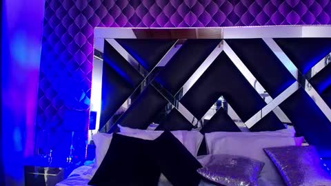 Snapshot of victtoria_lee chatting on October 18, 2025, 8:31 pm victtoria lee online show from October 18, 2025, 8:31 pm