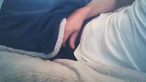 vicvictoree online show from November 13, 2025, 8:02 am