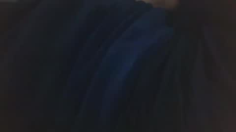 vicvictoree online show from December 4, 2025, 8:23 am