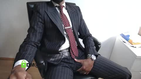 Snapshot of videocamm chatting on May 15, 2026, 7:04 am videocamm online show from May 15, 2026, 7:04 am