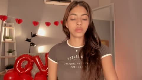 Snapshot of vienah chatting on February 16, 2025, 1:49 pm Karla online show from February 16, 2025, 1:49 pm
