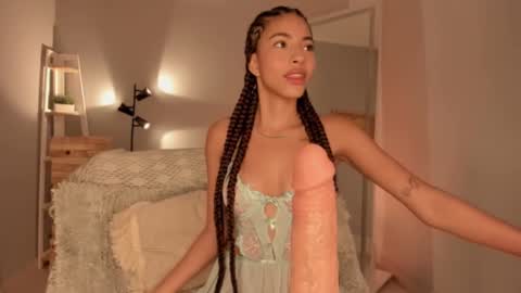 Snapshot of vienah chatting on March 7, 2025, 11:05 pm Karla online show from March 7, 2025, 11:05 pm