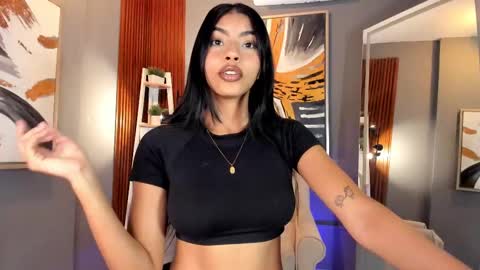 Snapshot of vienah chatting on September 12, 2025, 8:31 pm Karla online show from September 12, 2025, 8:31 pm