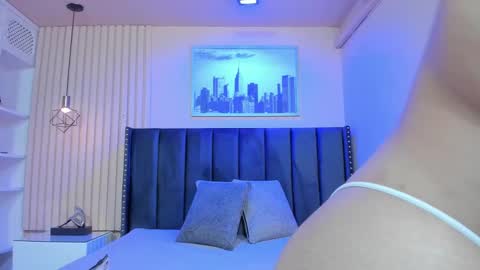 Snapshot of viiolett_lee chatting on October 21, 2025, 9:26 pm Viiolett online show from October 21, 2025, 9:26 pm