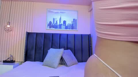 Snapshot of viiolett_lee chatting on February 11, 2026, 7:52 pm Viiolett online show from February 11, 2026, 7:52 pm