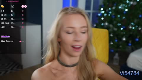 Snapshot of vika54784 chatting on December 19, 2024, 4:13 pm vika54784 online show from December 19, 2024, 4:13 pm