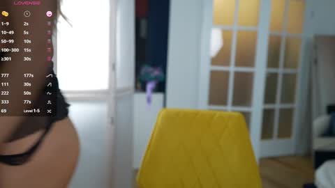 Snapshot of vika54784 chatting on February 8, 2025, 6:43 am vika54784 online show from February 8, 2025, 6:43 am