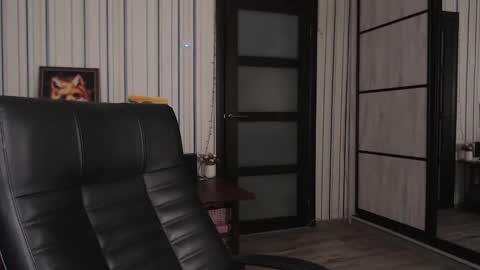 Snapshot of vikaericka chatting on February 19, 2026, 9:00 pm Vika online show from February 19, 2026, 9:00 pm