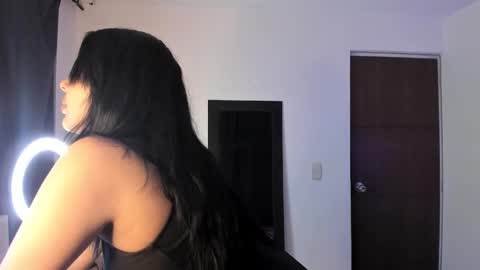 Snapshot of vikgomez chatting on February 21, 2026, 3:07 am Vikgomez online show from February 21, 2026, 3:07 am