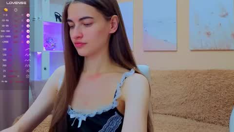 vikiberry online show from October 23, 2025, 10:36 am