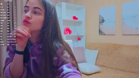 Snapshot of vikiberry chatting on March 1, 2026, 2:52 pm vikiberry online show from March 1, 2026, 2:52 pm