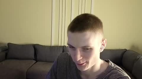 Snapshot of viksons chatting on April 2, 2026, 2:47 pm Max online show from April 2, 2026, 2:47 pm