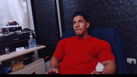 Viktor Herrera online show from January 28, 2025, 5:56 pm