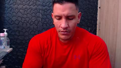 Viktor Herrera online show from January 17, 2026, 3:39 pm