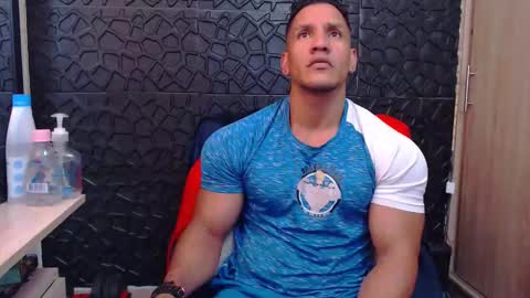 Viktor Herrera online show from February 3, 2026, 6:35 pm