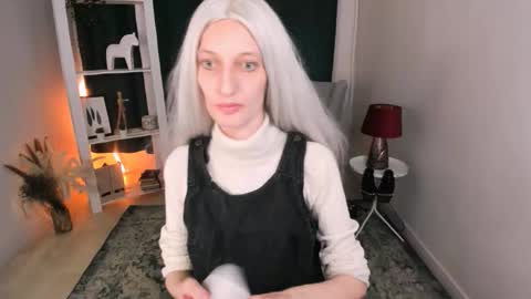 Viktoria online show from December 3, 2025, 12:14 pm