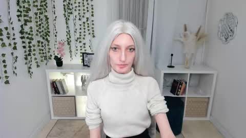 Viktoria online show from December 4, 2025, 7:17 am