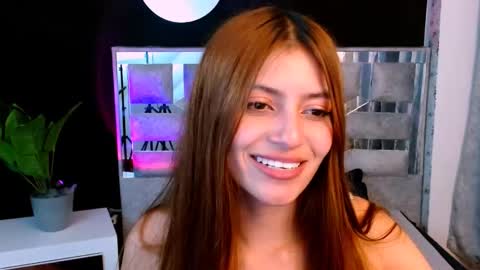 viky_evanss online show from October 17, 2025, 7:27 pm