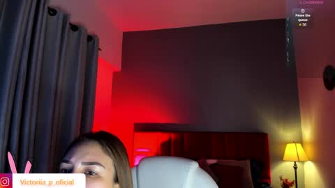 Snapshot of vikypetiteee chatting on April 27, 2026, 12:52 am Victoria online show from April 27, 2026, 12:52 am