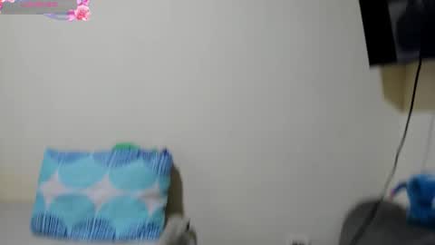 Vinaly online show from February 17, 2026, 6:25 pm