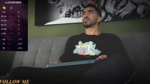 Snapshot of vince_colin chatting on January 11, 2026, 12:32 pm VINCE online show from January 11, 2026, 12:32 pm