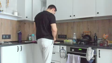 Vincent.  uncut 18cm online show from January 15, 2025, 8:51 am