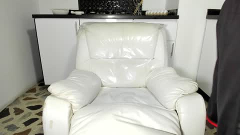 Vincent online show from January 28, 2025, 1:29 am